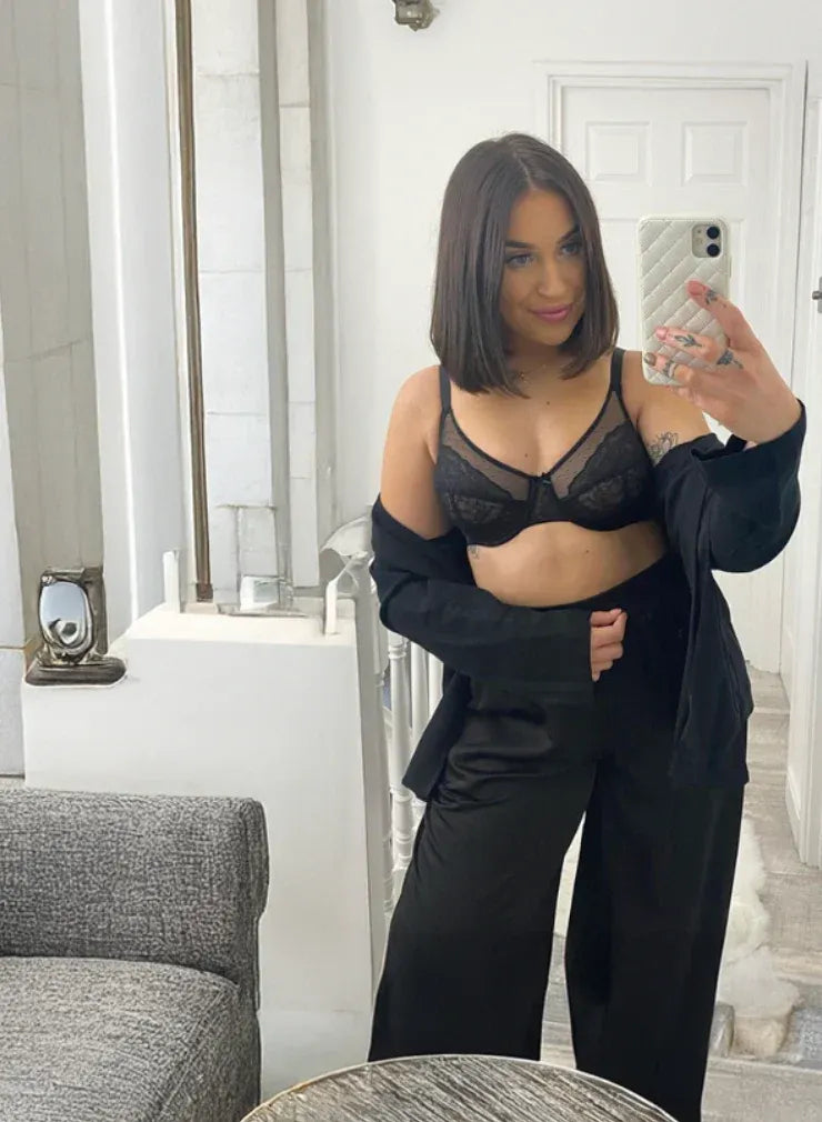 <em>Elisabeth N.</em>